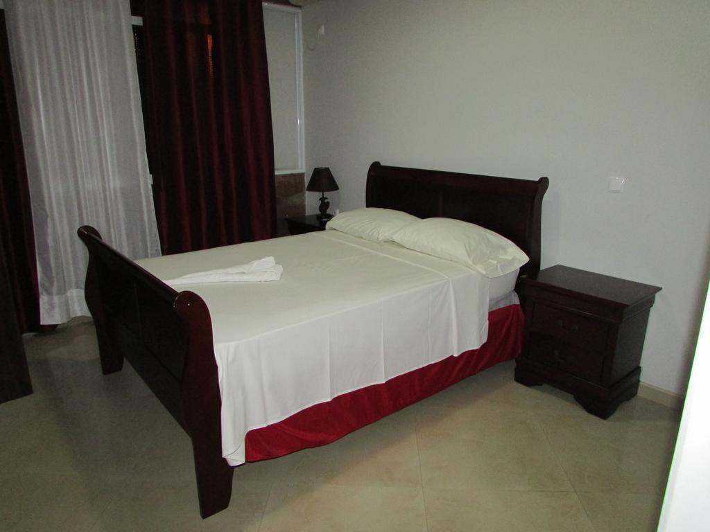 Residencial Girassol, Lda São Filipe Exterior foto